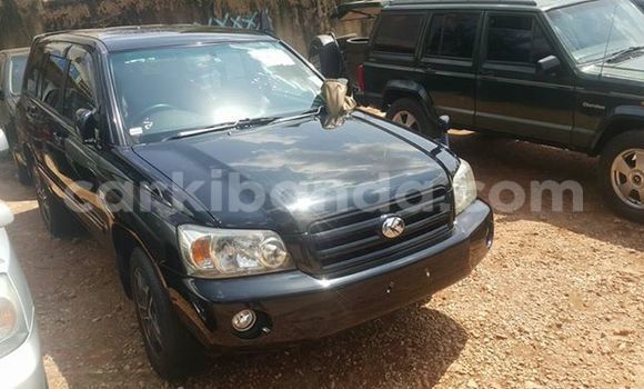 Gura Yakoze Toyota Kruger Black Imodoka i Kampala mu Uganda Gura Yakoze Toyota Kruger Black Imodoka i Kampala mu Uganda