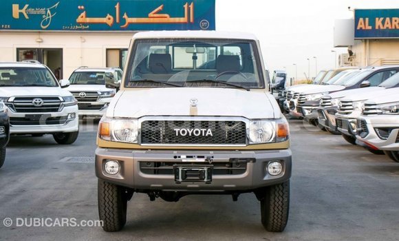 Buy Import Toyota Land Cruiser Beige Car in Import - Dubai in Uganda Buy Import Toyota Land Cruiser Beige Car in Import - Dubai in Uganda