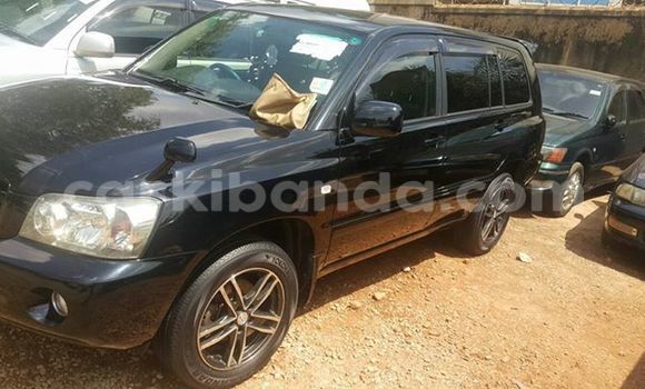 Gura Yakoze Toyota Kruger Black Imodoka i Kampala mu Uganda Gura Yakoze Toyota Kruger Black Imodoka i Kampala mu Uganda