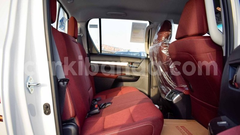 Big with watermark toyota hilux uganda import dubai 9250
