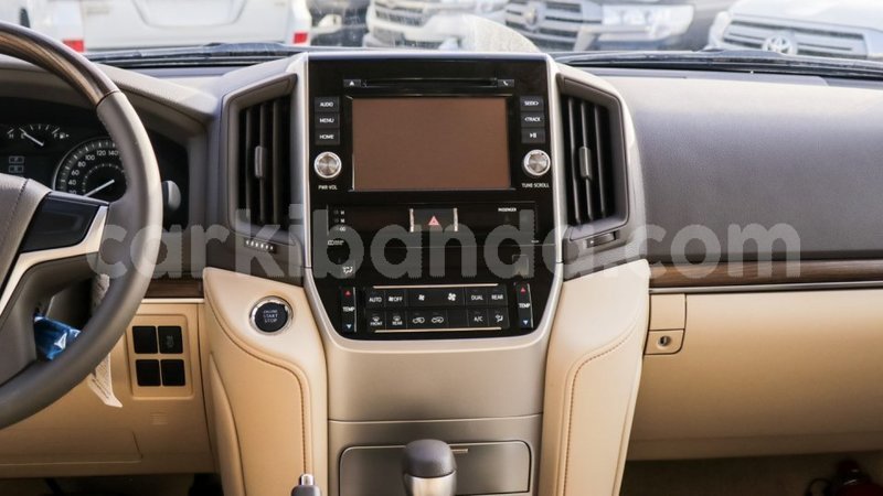 Big with watermark toyota land cruiser uganda import dubai 9258
