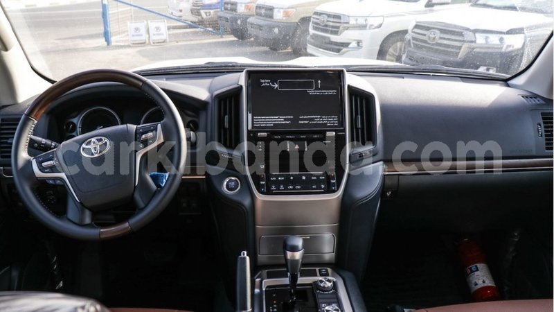 Big with watermark toyota land cruiser uganda import dubai 9260