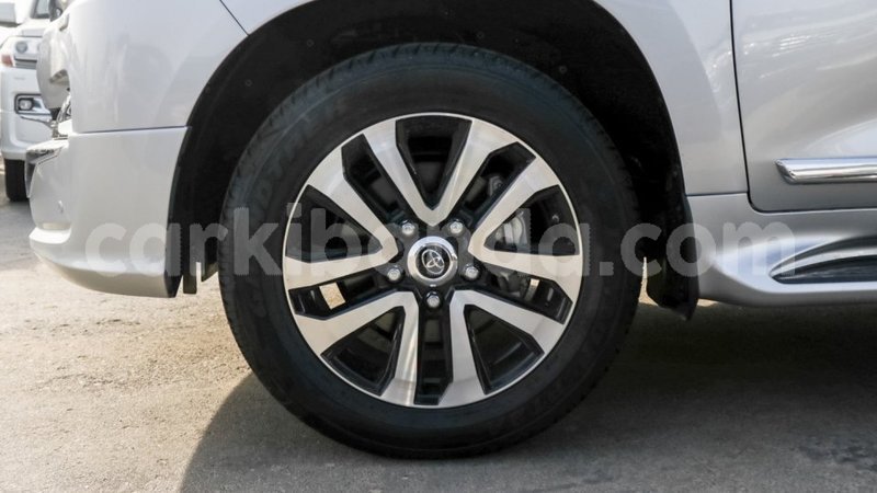 Big with watermark toyota land cruiser uganda import dubai 9260