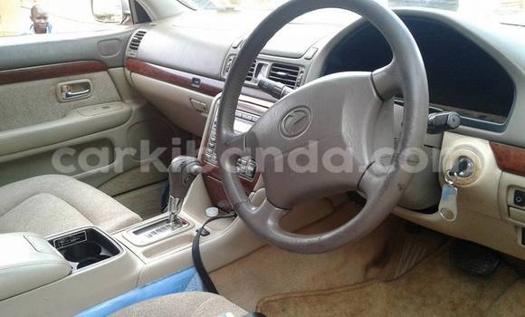 Gura Yakoze Toyota Progress Silver Imodoka i Kampala mu Uganda Gura Yakoze Toyota Progress Silver Imodoka i Kampala mu Uganda