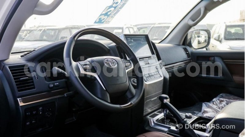 Big with watermark toyota land cruiser uganda import dubai 9266