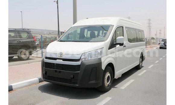 Buy Import Toyota Hiace White Car in Import - Dubai in Uganda Buy Import Toyota Hiace White Car in Import - Dubai in Uganda