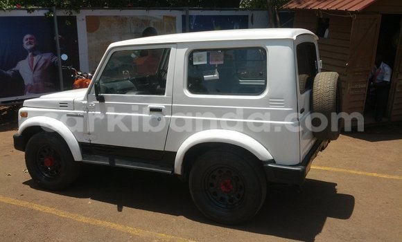 Buy Used Suzuki Jimny White Car in Arua in Uganda