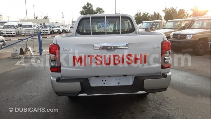 Big with watermark mitsubishi l200 uganda import dubai 9280