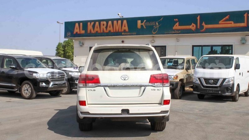 Big with watermark toyota land cruiser uganda import dubai 9288