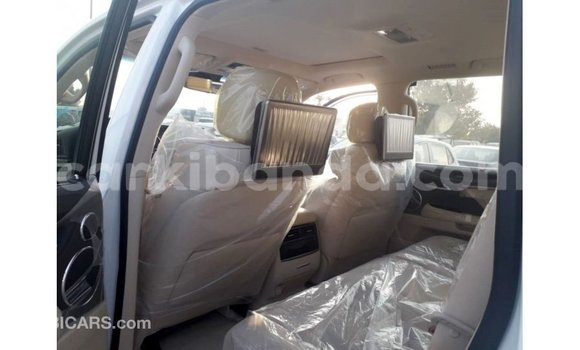 Buy Import Lexus LX White Car in Import - Dubai in Uganda Buy Import Lexus LX White Car in Import - Dubai in Uganda