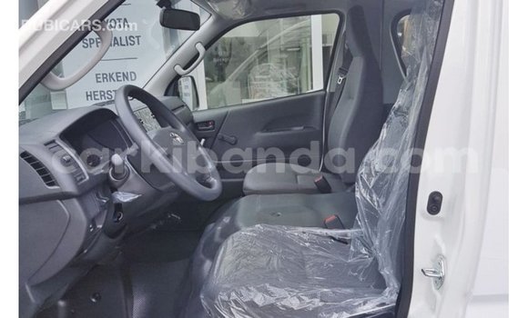 Buy Import Toyota Hiace White Car in Import - Dubai in Uganda Buy Import Toyota Hiace White Car in Import - Dubai in Uganda