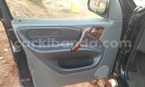 Acheter Occasion Voiture Mercedes‒Benz ML–Class Noir à Kampala, Ouganda Acheter Occasion Voiture Mercedes‒Benz ML–Class Noir à Kampala, Ouganda