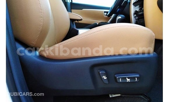 Gura Imported Toyota Fortuner White Imodoka i Import - Dubai mu Uganda Gura Imported Toyota Fortuner White Imodoka i Import - Dubai mu Uganda