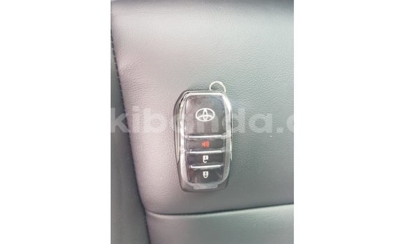 Gura Imported Toyota Hilux Other Imodoka i Import - Dubai mu Uganda Gura Imported Toyota Hilux Other Imodoka i Import - Dubai mu Uganda