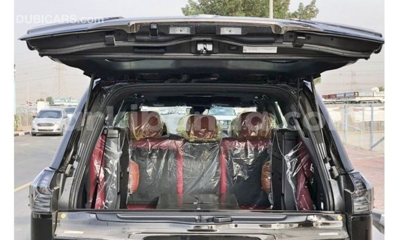 Acheter Import Voiture Lexus LX Noir à Import - Dubai, Ouganda Acheter Import Voiture Lexus LX Noir à Import - Dubai, Ouganda