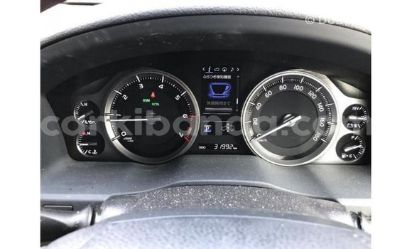 Nunua Imported Toyota Land Cruiser Nyeusi Gari ndani ya Import - Dubai nchini Uganda Nunua Imported Toyota Land Cruiser Nyeusi Gari ndani ya Import - Dubai nchini Uganda