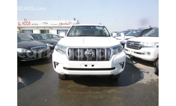 Gura Imported Toyota Prado White Imodoka i Import - Dubai mu Uganda Gura Imported Toyota Prado White Imodoka i Import - Dubai mu Uganda