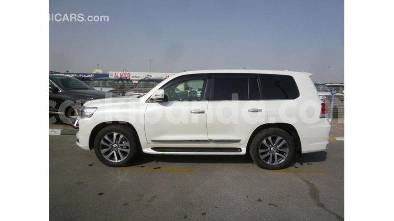 Big with watermark toyota land cruiser uganda import dubai 9341