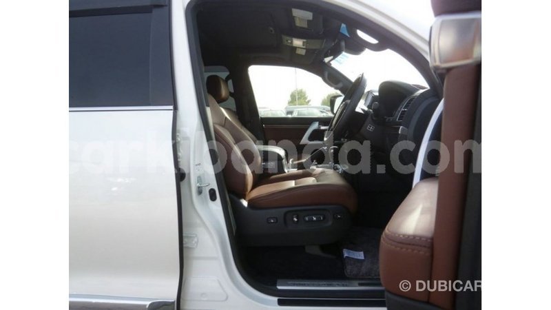 Big with watermark toyota land cruiser uganda import dubai 9341