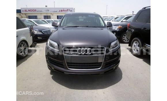 Gura Imported Audi Q7 Black Imodoka i Import - Dubai mu Uganda Gura Imported Audi Q7 Black Imodoka i Import - Dubai mu Uganda