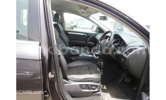 Gura Imported Audi Q7 Black Imodoka i Import - Dubai mu Uganda Gura Imported Audi Q7 Black Imodoka i Import - Dubai mu Uganda