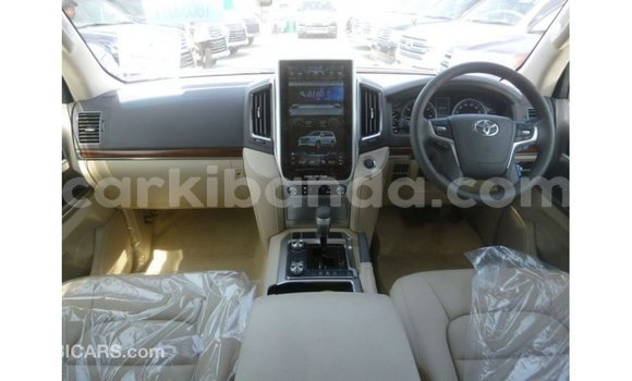 Gura Imported Toyota Land Cruiser Blue Imodoka i Import - Dubai mu Uganda Gura Imported Toyota Land Cruiser Blue Imodoka i Import - Dubai mu Uganda