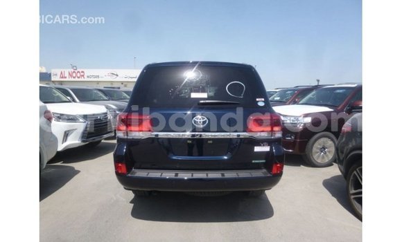 Gura Imported Toyota Land Cruiser Blue Imodoka i Import - Dubai mu Uganda Gura Imported Toyota Land Cruiser Blue Imodoka i Import - Dubai mu Uganda