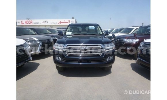 Gura Imported Toyota Land Cruiser Blue Imodoka i Import - Dubai mu Uganda Gura Imported Toyota Land Cruiser Blue Imodoka i Import - Dubai mu Uganda