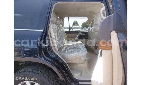 Gura Imported Toyota Land Cruiser Blue Imodoka i Import - Dubai mu Uganda Gura Imported Toyota Land Cruiser Blue Imodoka i Import - Dubai mu Uganda