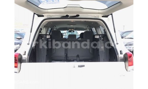 Gura Imported Toyota Land Cruiser White Imodoka i Import - Dubai mu Uganda Gura Imported Toyota Land Cruiser White Imodoka i Import - Dubai mu Uganda