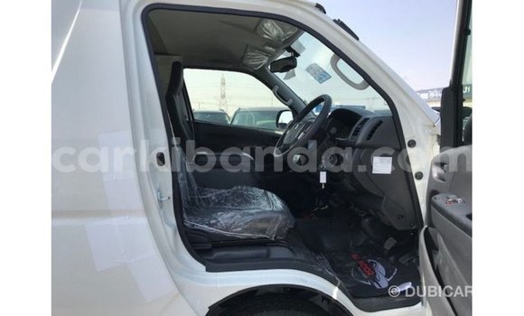 Gura Imported Toyota Hiace White Imodoka i Import - Dubai mu Uganda Gura Imported Toyota Hiace White Imodoka i Import - Dubai mu Uganda