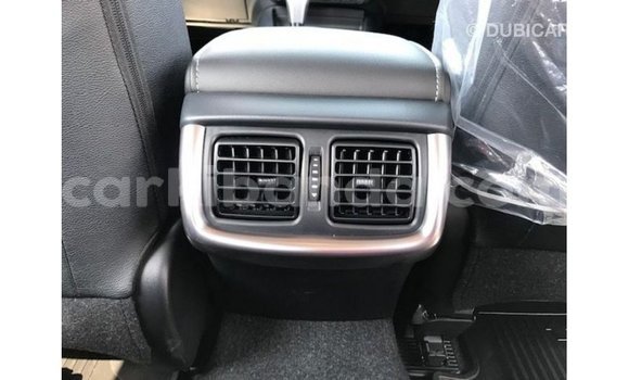 Nunua Imported Toyota Hilux Nyingine Gari ndani ya Import - Dubai nchini Uganda Nunua Imported Toyota Hilux Nyingine Gari ndani ya Import - Dubai nchini Uganda