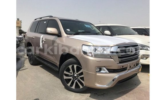Nunua Imported Toyota Land Cruiser Nyingine Gari ndani ya Import - Dubai nchini Uganda Nunua Imported Toyota Land Cruiser Nyingine Gari ndani ya Import - Dubai nchini Uganda