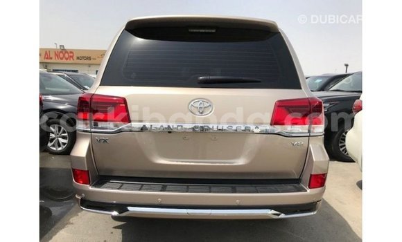 Nunua Imported Toyota Land Cruiser Nyingine Gari ndani ya Import - Dubai nchini Uganda Nunua Imported Toyota Land Cruiser Nyingine Gari ndani ya Import - Dubai nchini Uganda