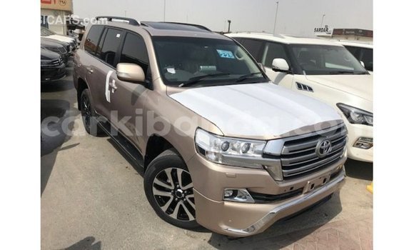 Nunua Imported Toyota Land Cruiser Nyingine Gari ndani ya Import - Dubai nchini Uganda Nunua Imported Toyota Land Cruiser Nyingine Gari ndani ya Import - Dubai nchini Uganda
