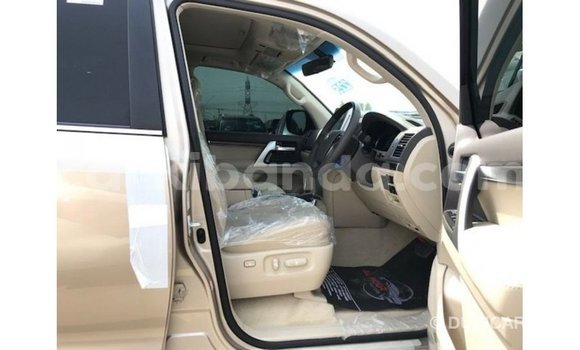 Nunua Imported Toyota Land Cruiser Nyingine Gari ndani ya Import - Dubai nchini Uganda Nunua Imported Toyota Land Cruiser Nyingine Gari ndani ya Import - Dubai nchini Uganda