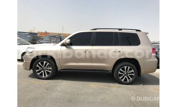 Nunua Imported Toyota Land Cruiser Nyingine Gari ndani ya Import - Dubai nchini Uganda Nunua Imported Toyota Land Cruiser Nyingine Gari ndani ya Import - Dubai nchini Uganda