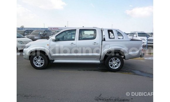 Gura Imported Toyota Hilux Other Imodoka i Import - Dubai mu Uganda Gura Imported Toyota Hilux Other Imodoka i Import - Dubai mu Uganda