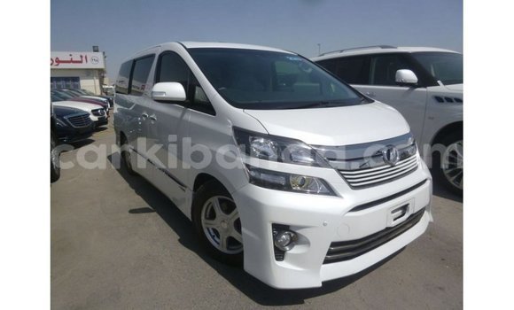 Nunua Imported Toyota Vellfire Nyeupe Gari ndani ya Import - Dubai nchini Uganda Nunua Imported Toyota Vellfire Nyeupe Gari ndani ya Import - Dubai nchini Uganda