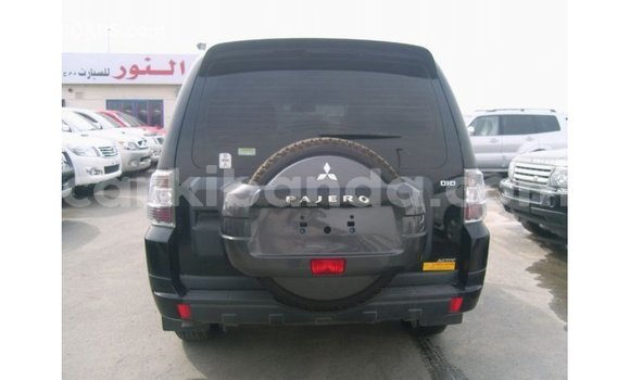 Gura Imported Mitsubishi Pajero Black Imodoka i Import - Dubai mu Uganda Gura Imported Mitsubishi Pajero Black Imodoka i Import - Dubai mu Uganda