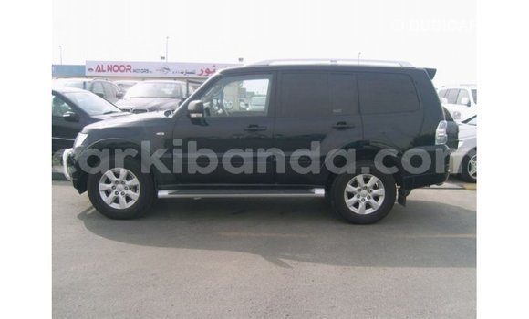 Gura Imported Mitsubishi Pajero Black Imodoka i Import - Dubai mu Uganda Gura Imported Mitsubishi Pajero Black Imodoka i Import - Dubai mu Uganda
