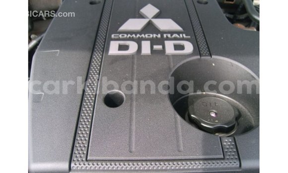 Gura Imported Mitsubishi Pajero Black Imodoka i Import - Dubai mu Uganda Gura Imported Mitsubishi Pajero Black Imodoka i Import - Dubai mu Uganda