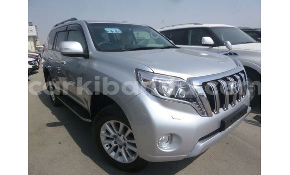 Nunua Imported Toyota Prado Nyingine Gari ndani ya Import - Dubai nchini Uganda Nunua Imported Toyota Prado Nyingine Gari ndani ya Import - Dubai nchini Uganda
