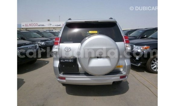 Acheter Import Voiture Toyota Prado Autre à Import - Dubai, Ouganda Acheter Import Voiture Toyota Prado Autre à Import - Dubai, Ouganda