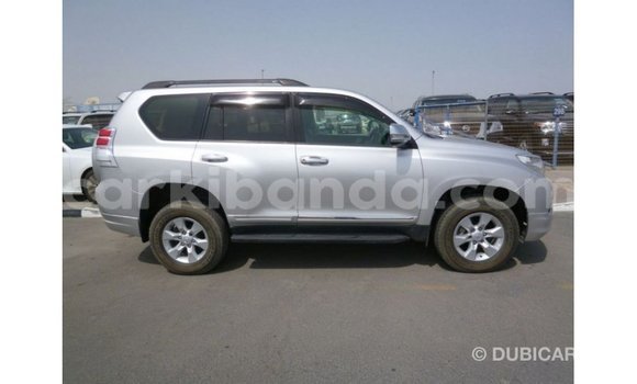 Acheter Import Voiture Toyota Prado Autre à Import - Dubai, Ouganda Acheter Import Voiture Toyota Prado Autre à Import - Dubai, Ouganda