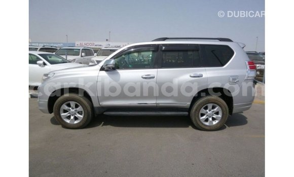 Acheter Import Voiture Toyota Prado Autre à Import - Dubai, Ouganda Acheter Import Voiture Toyota Prado Autre à Import - Dubai, Ouganda