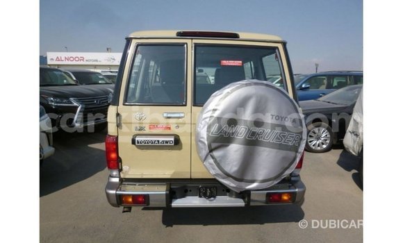 Buy Import Toyota Land Cruiser Beige Car in Import - Dubai in Uganda Buy Import Toyota Land Cruiser Beige Car in Import - Dubai in Uganda