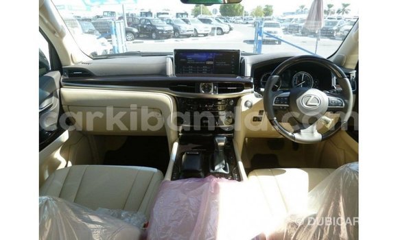 Gura Imported Lexus LX White Imodoka i Import - Dubai mu Uganda Gura Imported Lexus LX White Imodoka i Import - Dubai mu Uganda