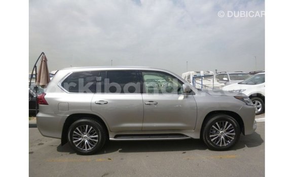 Nunua Imported Lexus LX Nyingine Gari ndani ya Import - Dubai nchini Uganda Nunua Imported Lexus LX Nyingine Gari ndani ya Import - Dubai nchini Uganda