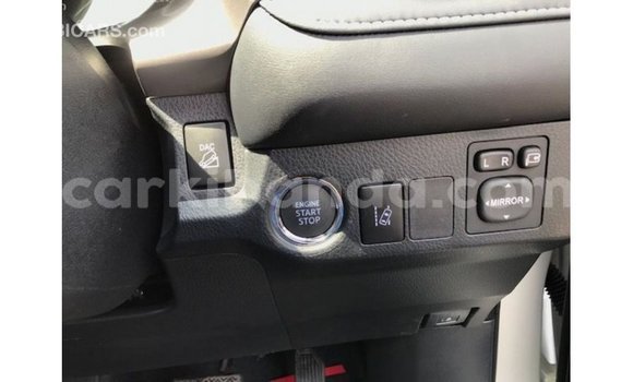 Nunua Imported Toyota 4Runner Nyeupe Gari ndani ya Import - Dubai nchini Uganda Nunua Imported Toyota 4Runner Nyeupe Gari ndani ya Import - Dubai nchini Uganda